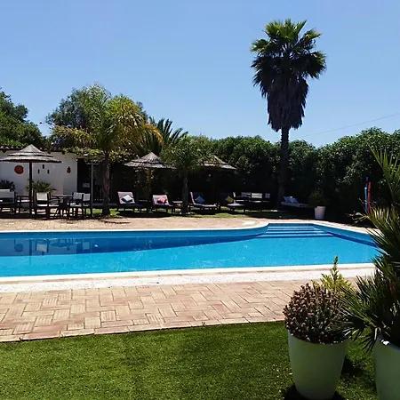 Quinta Dos Valados Bed & Breakfast